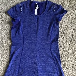 Lululemon Size 6 Top